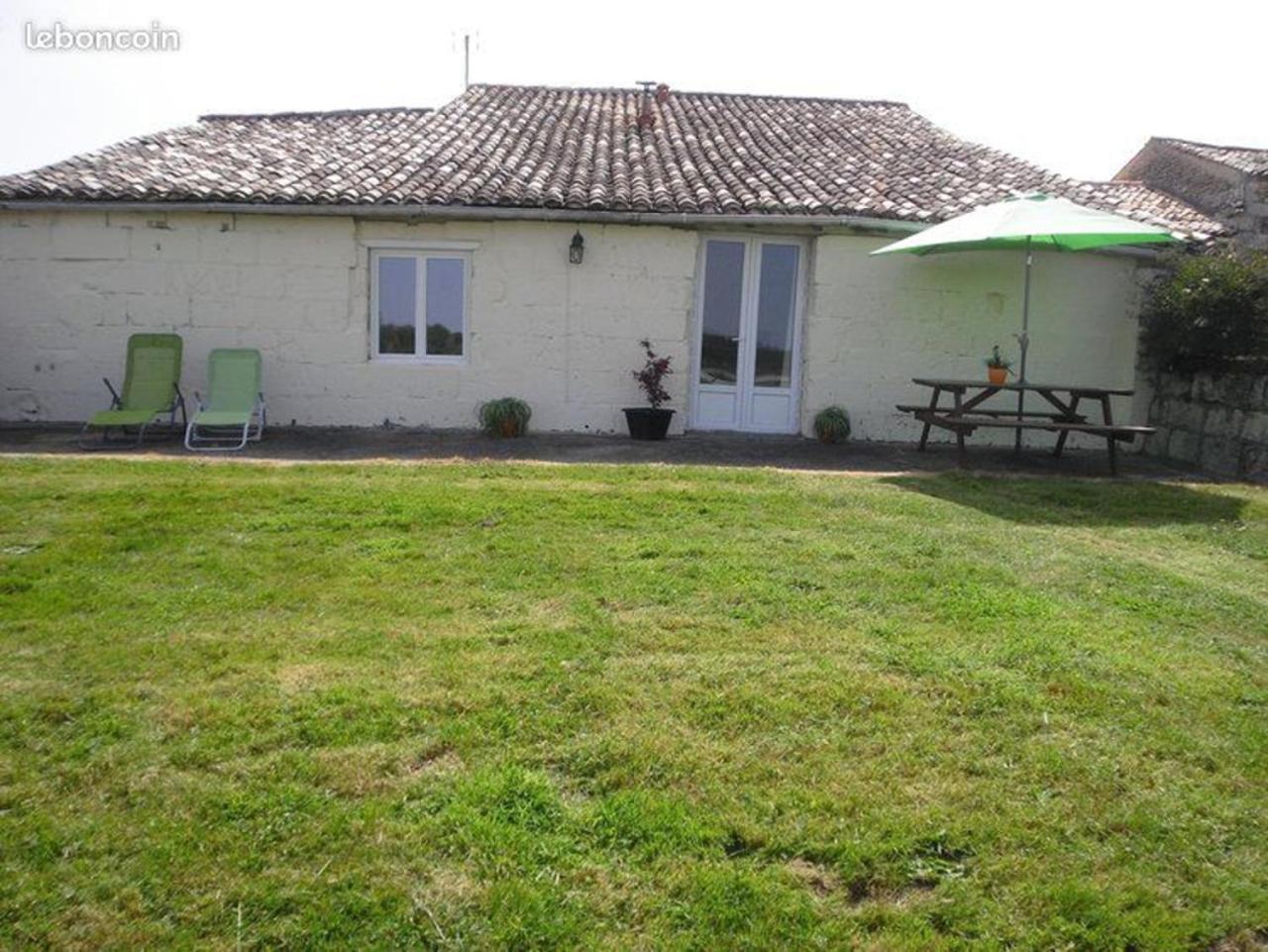Villa La Petite Grange Lorignac Exterior foto